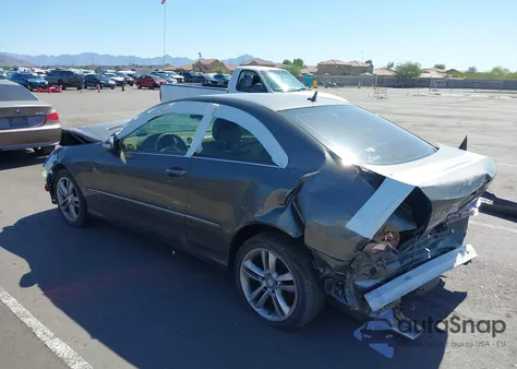 2008 Mercedes-Benz Clk 350 из США, поврежденный, VIN WDBTJ56H68F237281